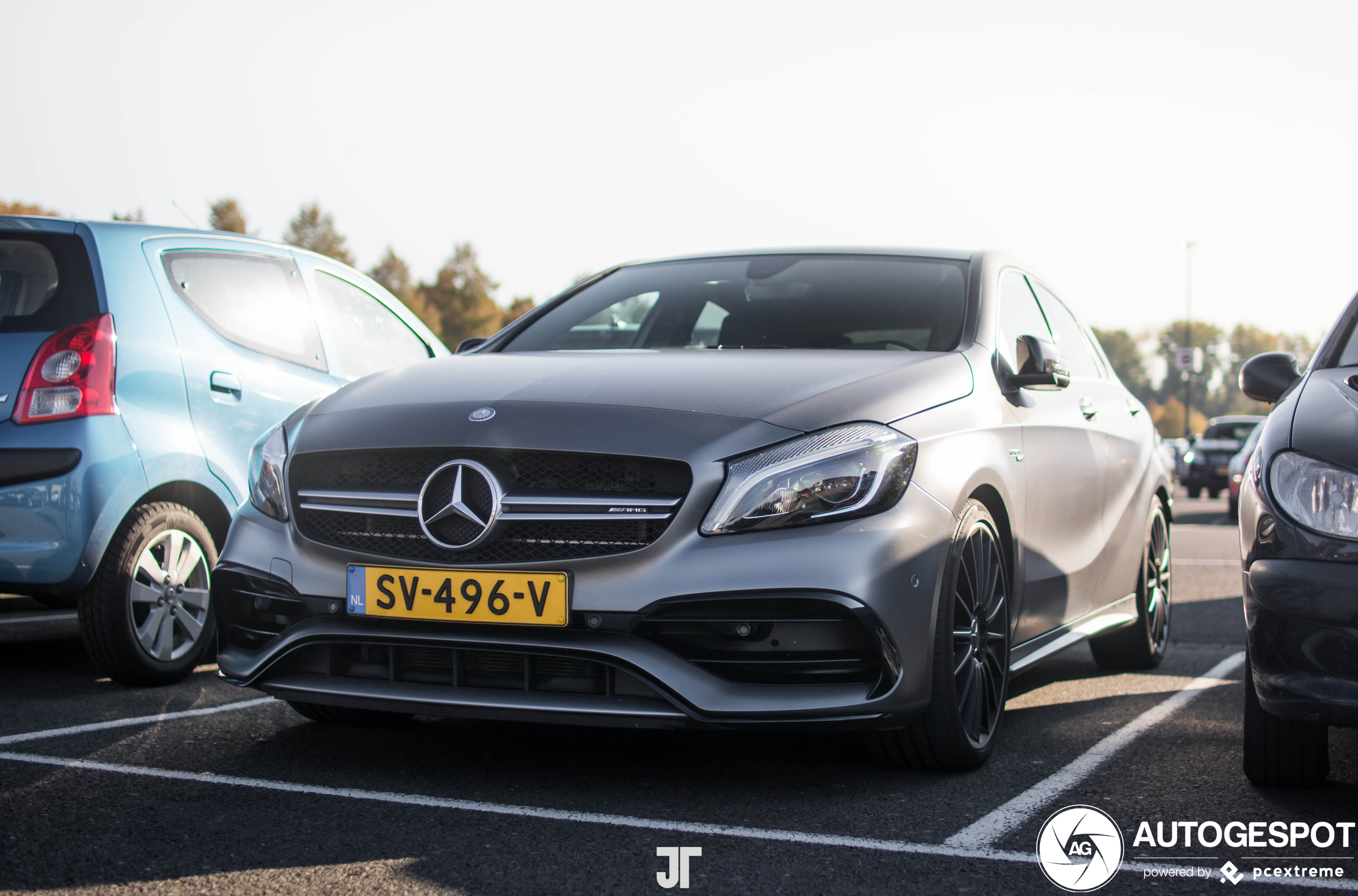 Mercedes-AMG A 45 W176 2015