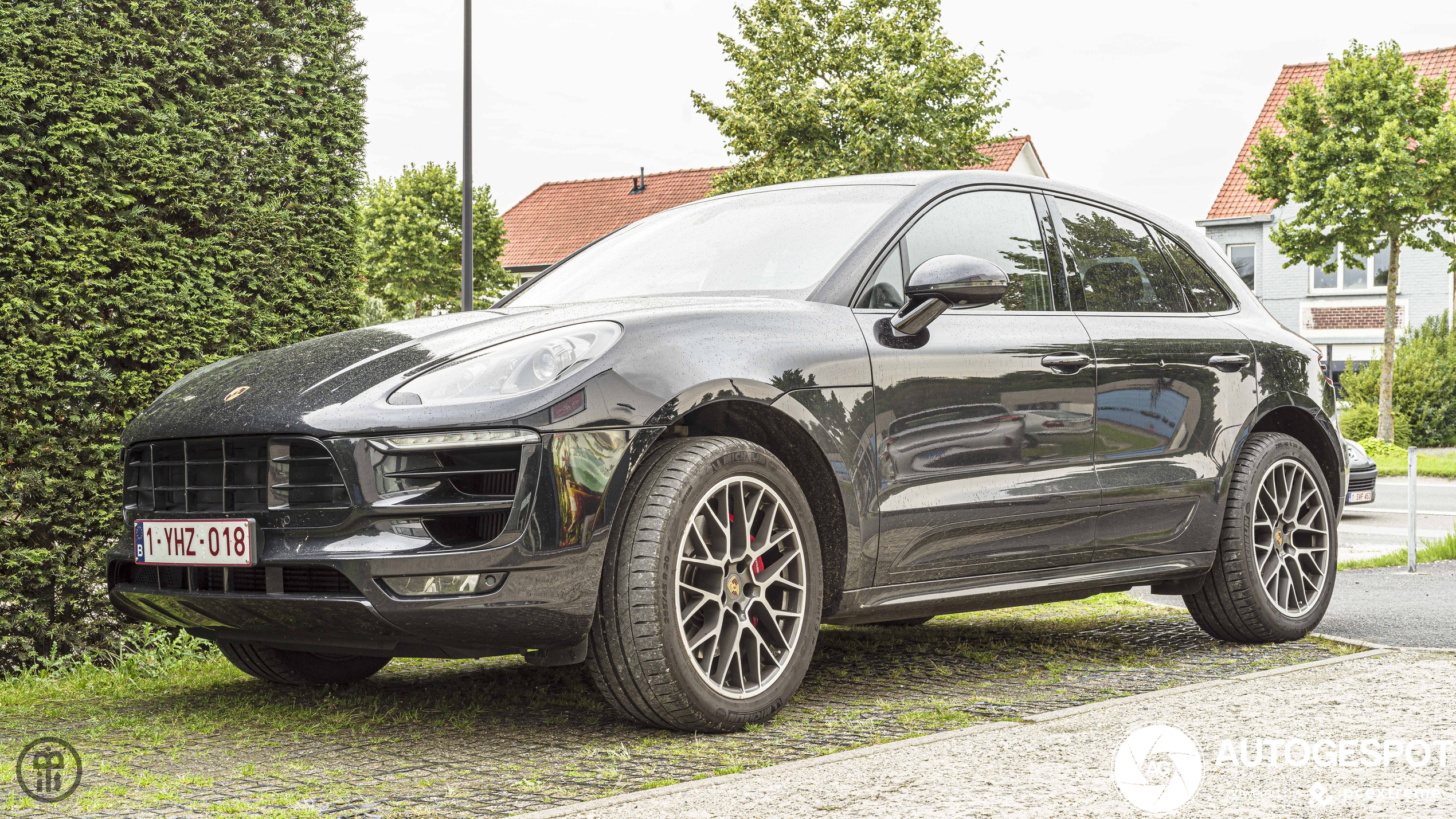 Porsche 95B Macan Turbo