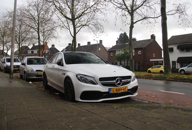 Mercedes-AMG C 63 S W205