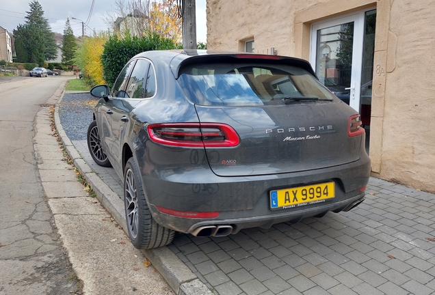 Porsche 95B Macan Turbo