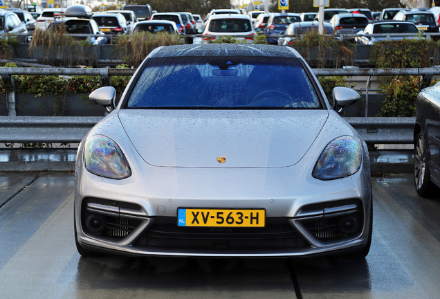 Porsche 971 Panamera Turbo S E-Hybrid