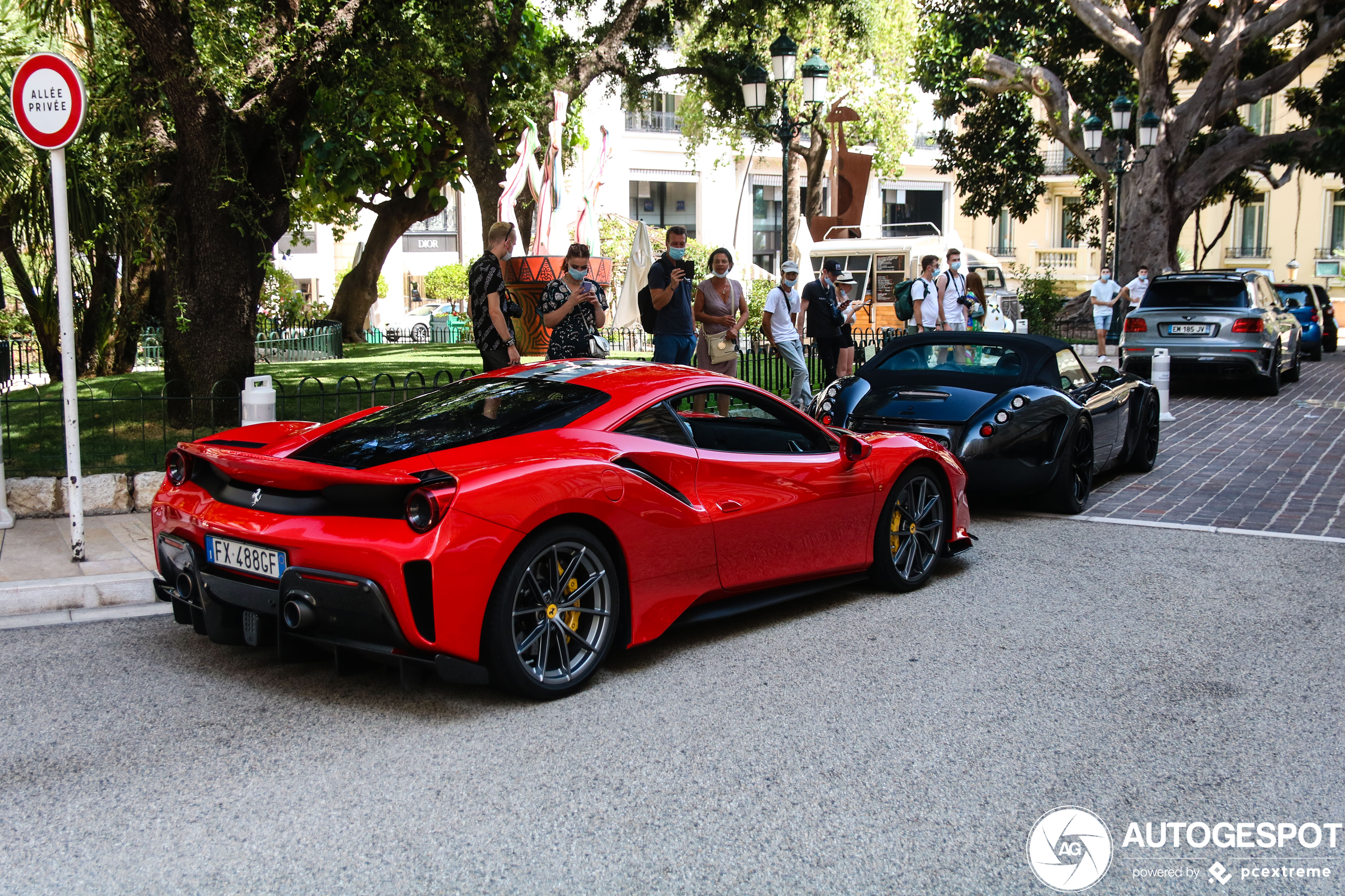 Ferrari 488 Pista