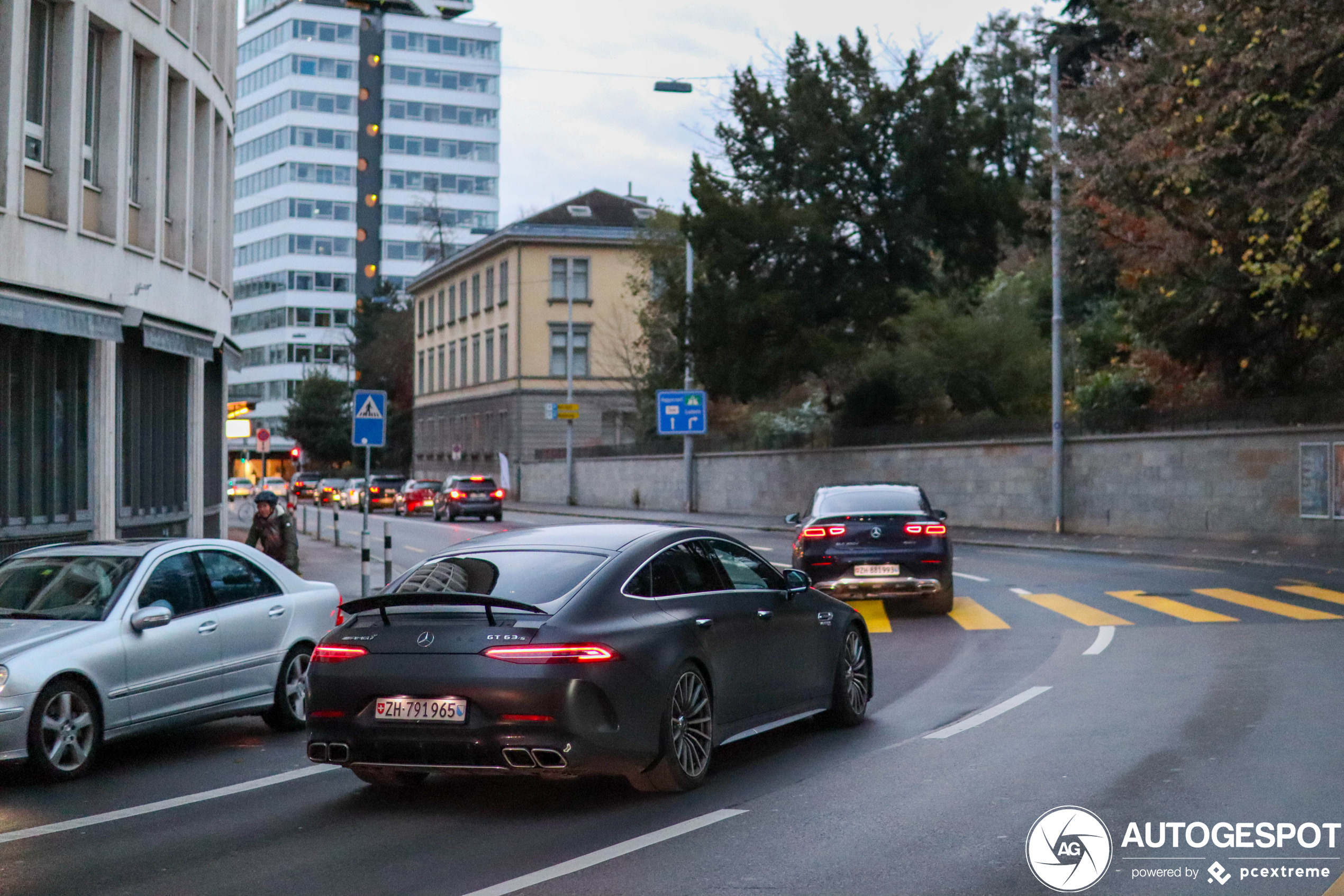 Mercedes-AMG GT 63 S X290