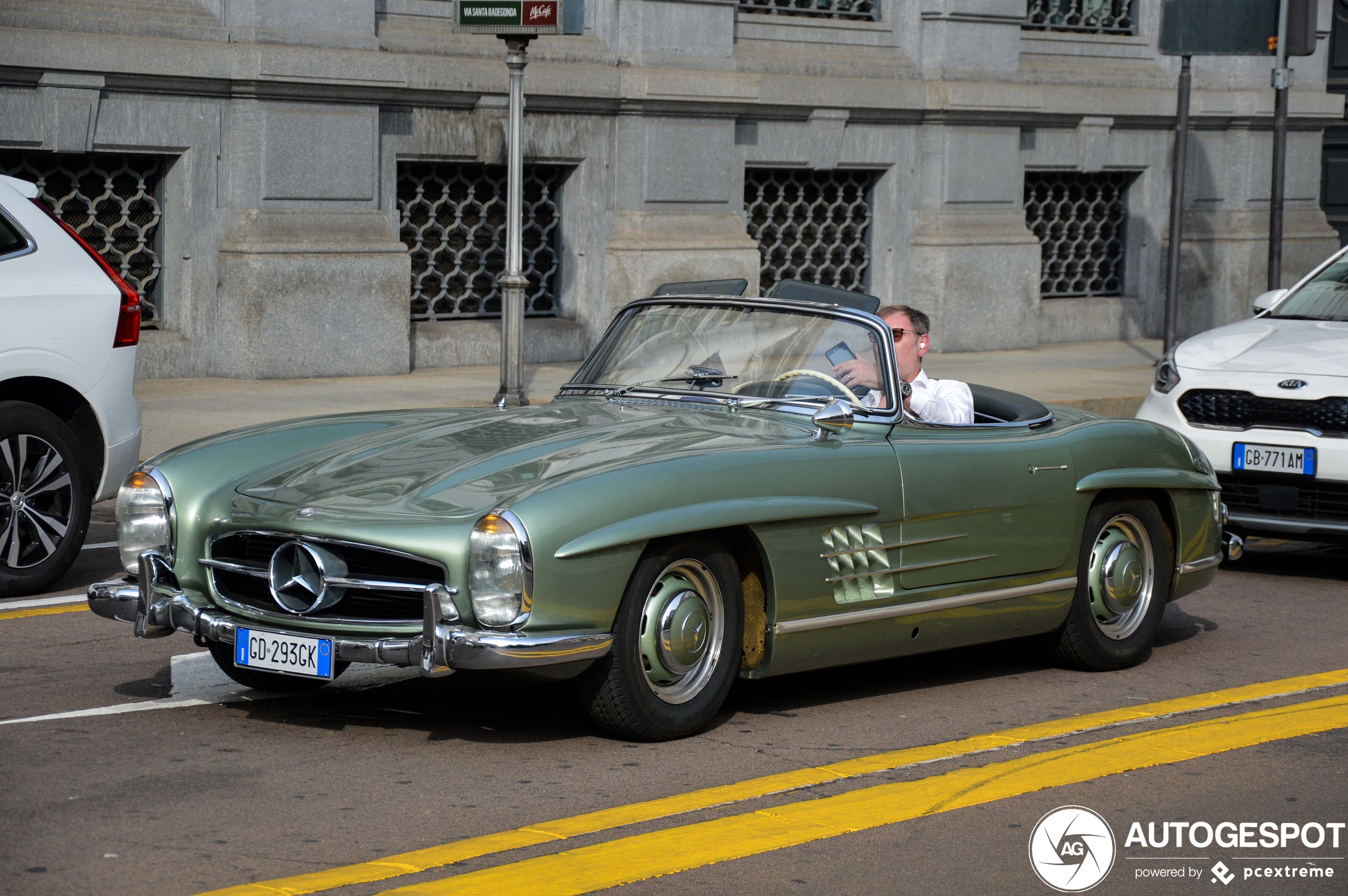 Mercedes-Benz 300SL Roadster