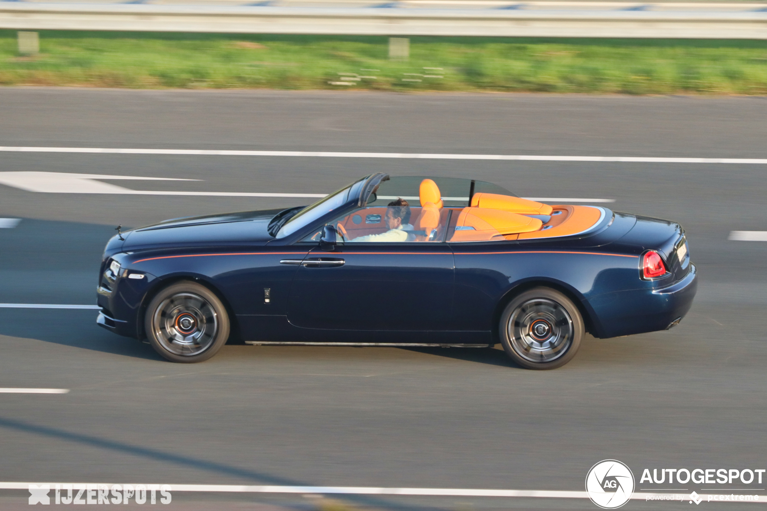 Rolls-Royce Dawn Black Badge