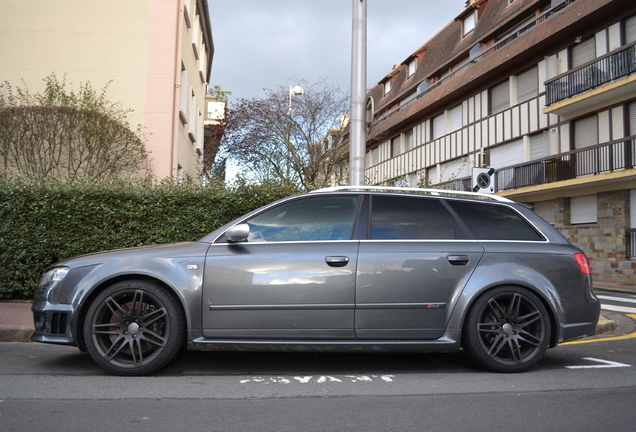 Audi RS4 Avant B7