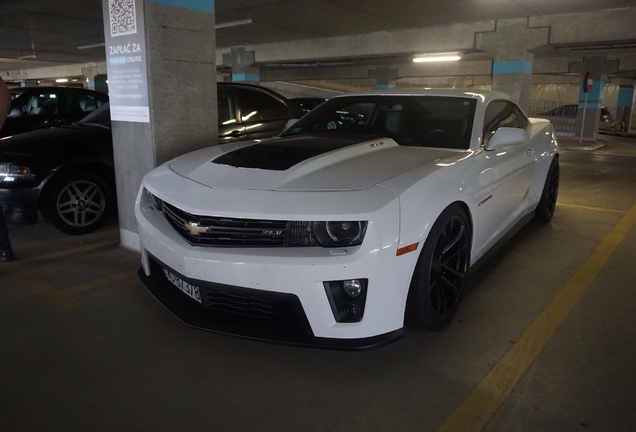 Chevrolet Camaro ZL1 2014