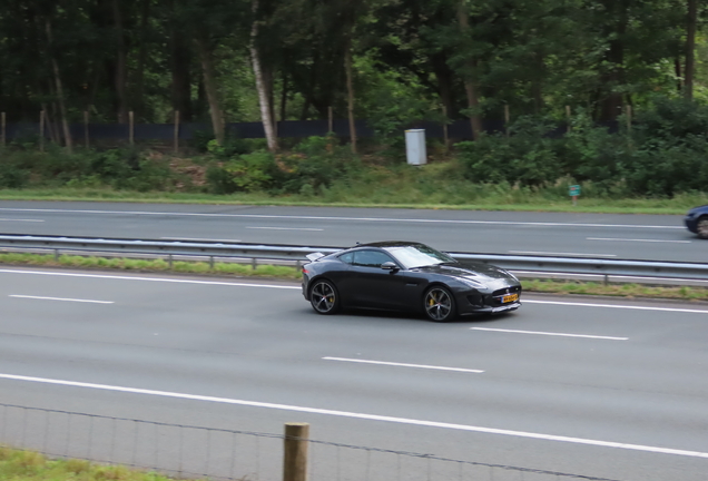 Jaguar F-TYPE R Coupé