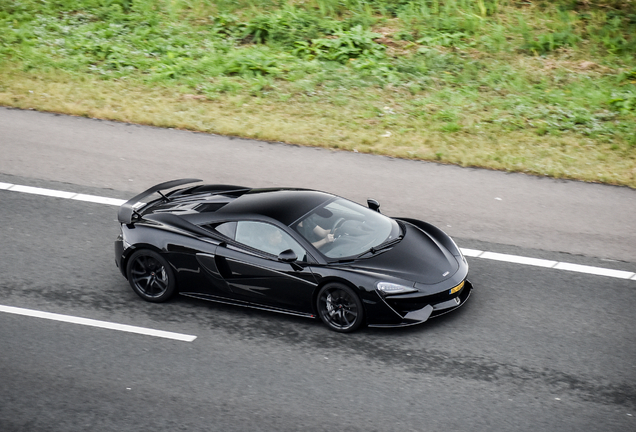 McLaren 570S