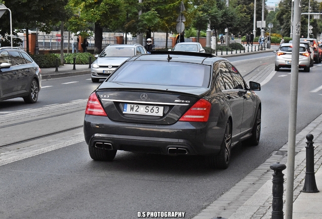 Mercedes-Benz S 63 AMG W221 2011