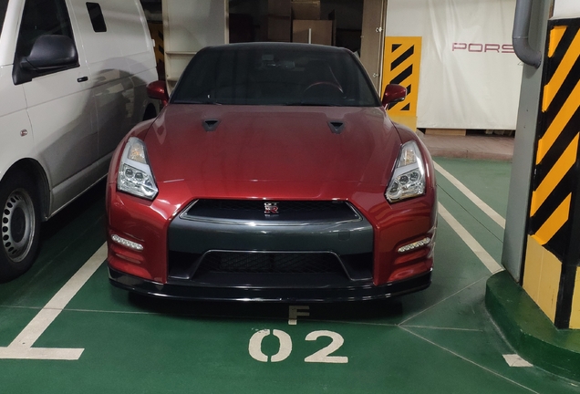 Nissan GT-R 2014