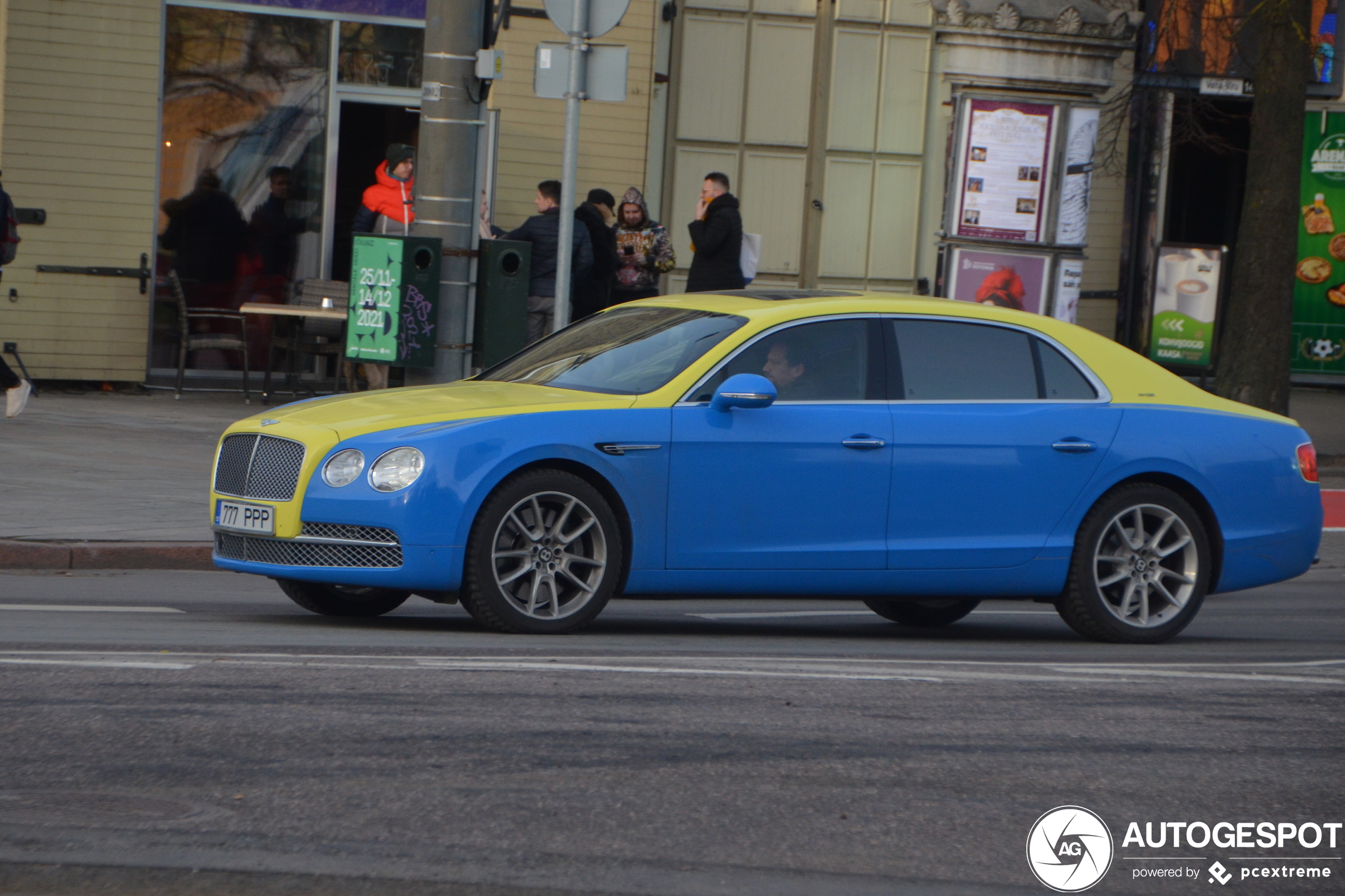 Zou deze Bentley Continental GTC blind samengesteld zijn?