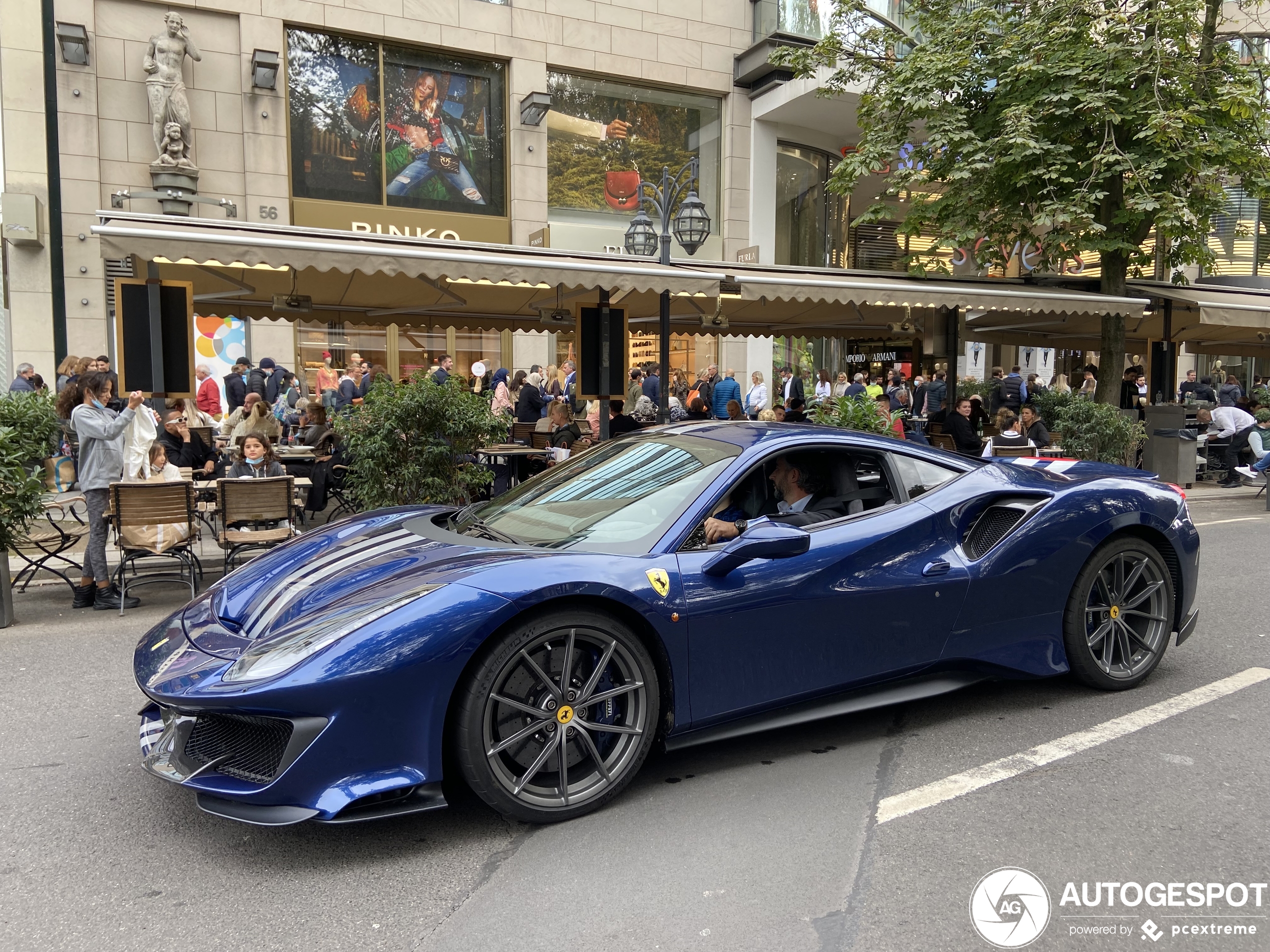 Ferrari 488 Pista