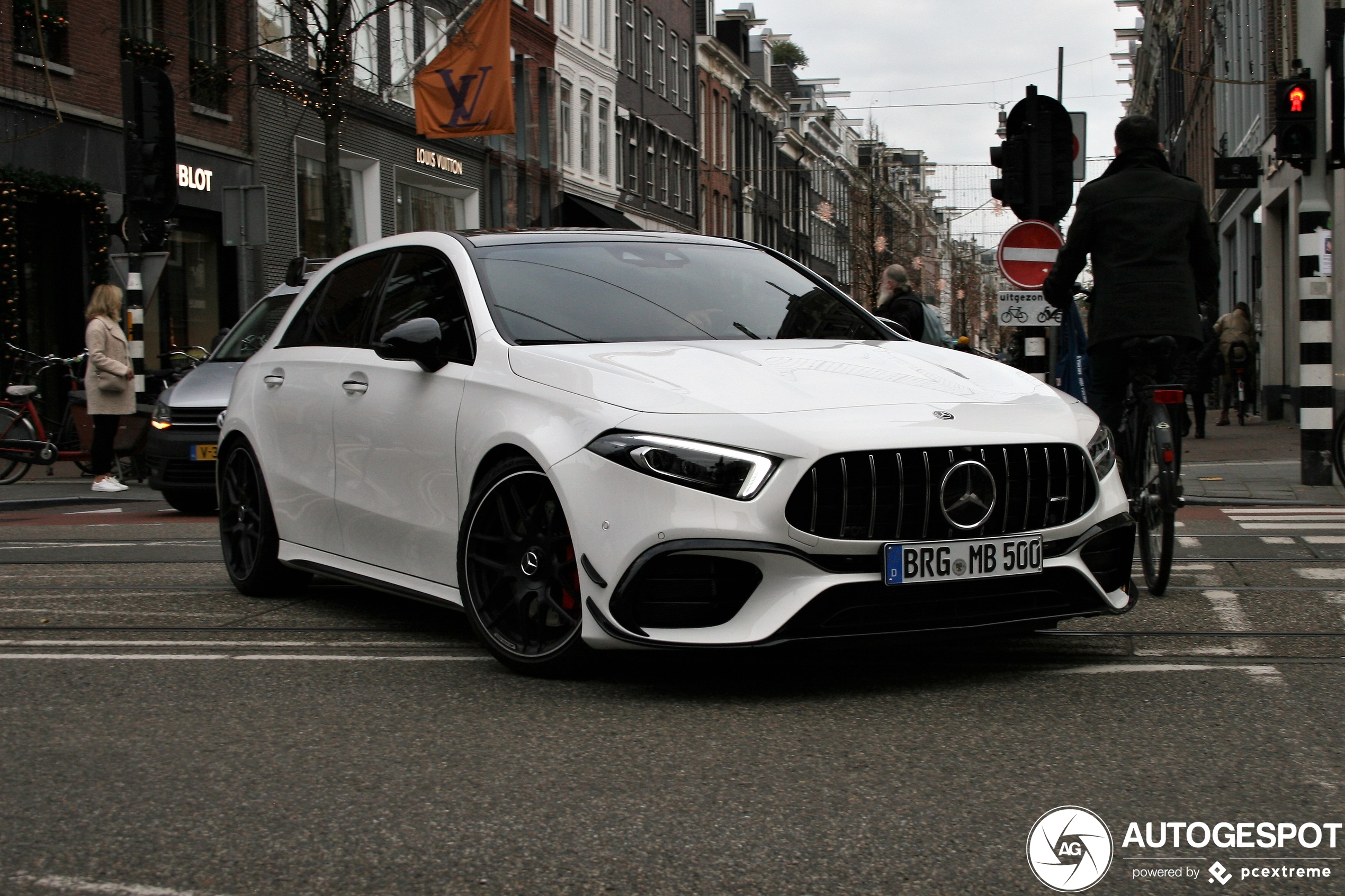 Mercedes-AMG A 45 S W177