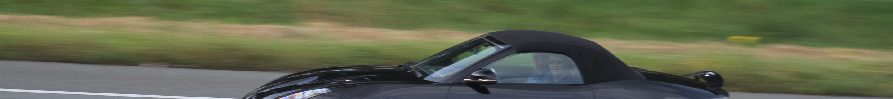 Jaguar F-TYPE R AWD Convertible