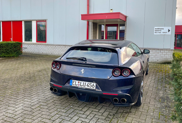 Ferrari GTC4Lusso