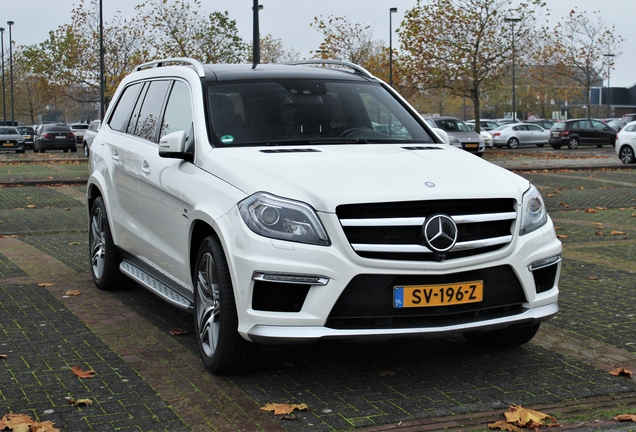 Mercedes-Benz GL 63 AMG X166