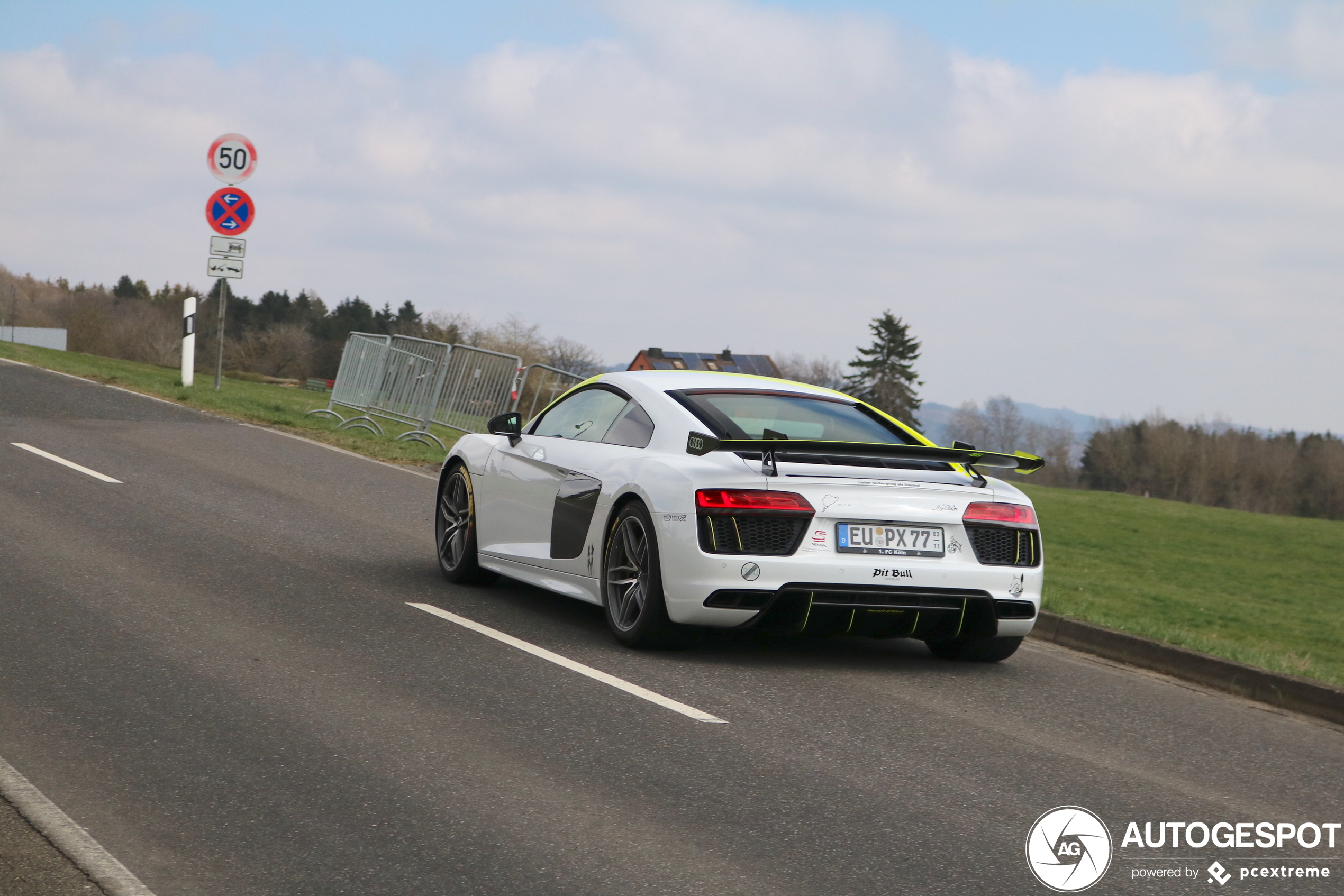 Audi R8 V10 Plus 2015