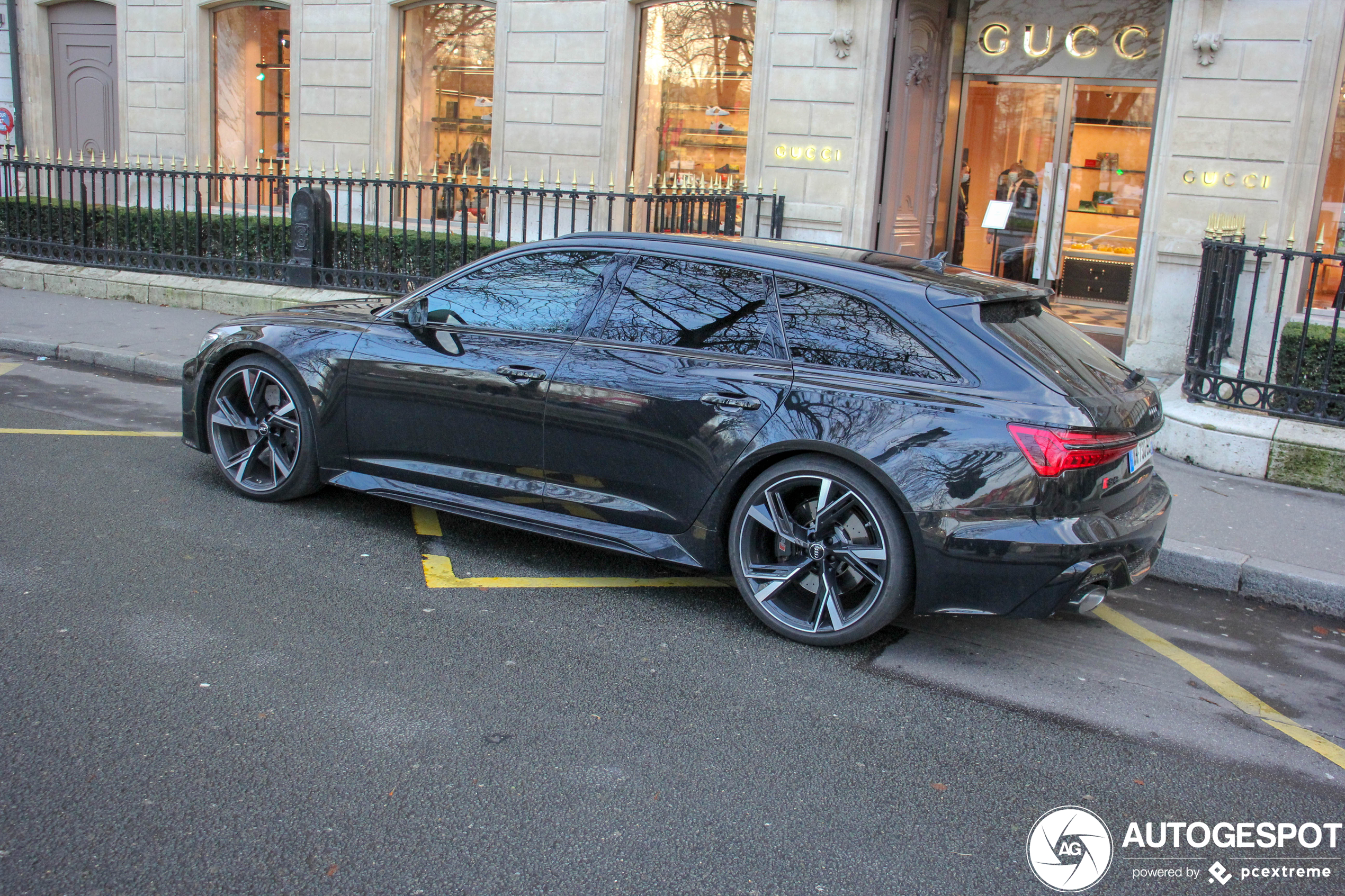 Audi RS6 Avant C8