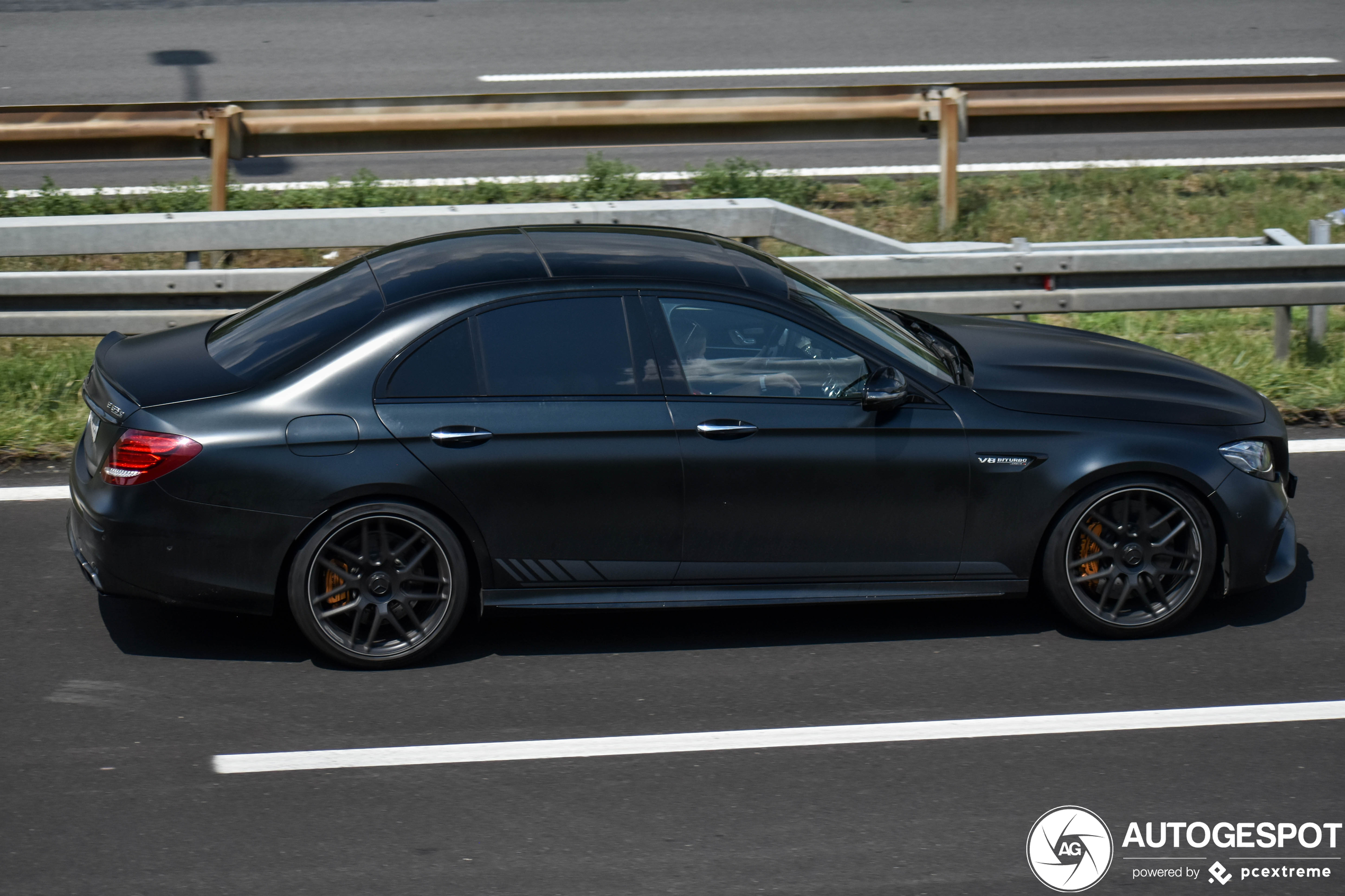 Mercedes-AMG E 63 S W213 Edition 1