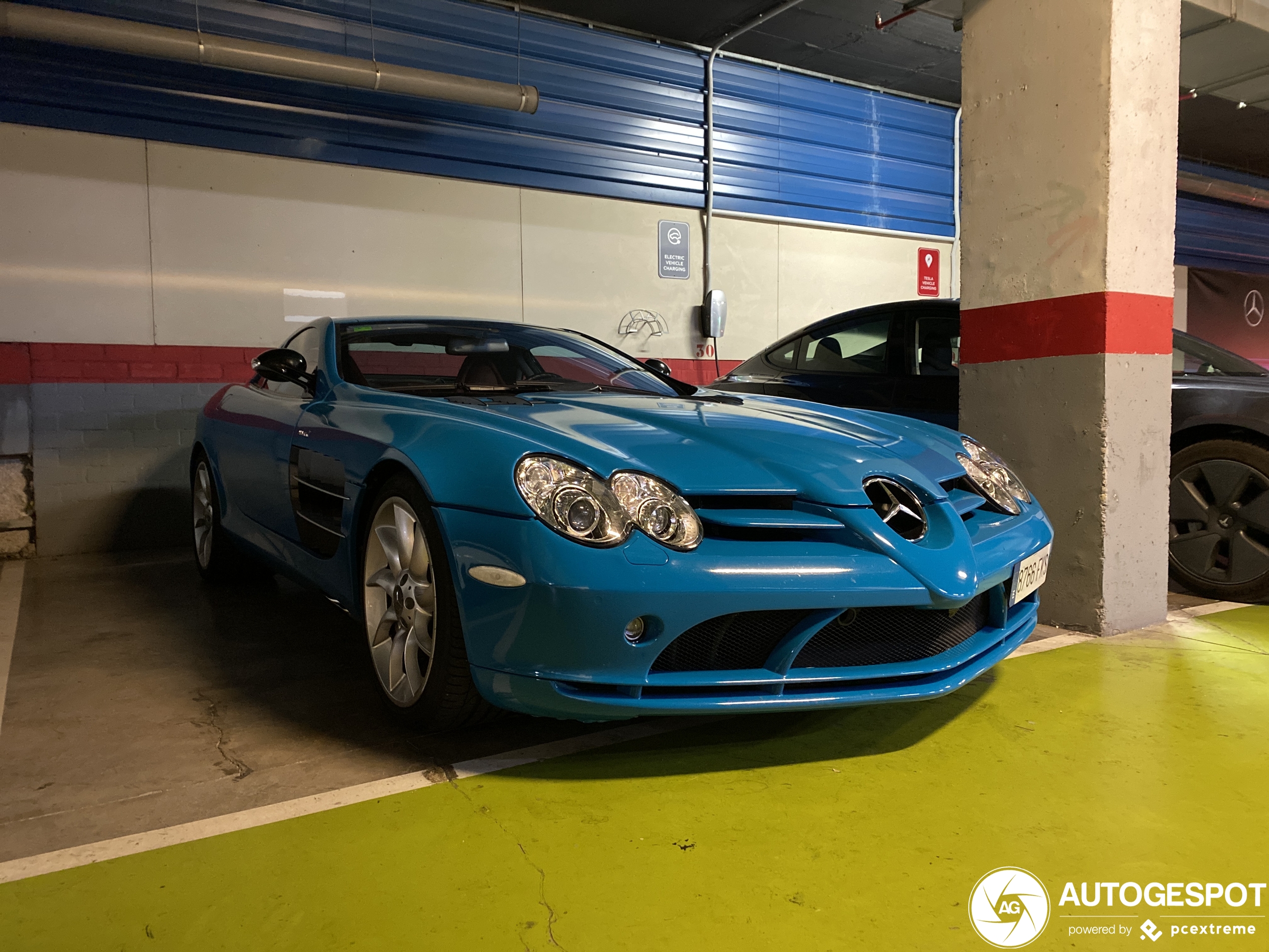 Spaanse SLR McLaren is Grote Smurf geworden