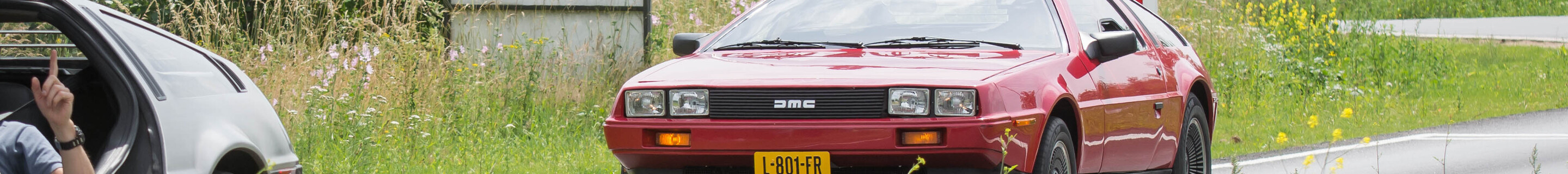 DeLorean DMC-12