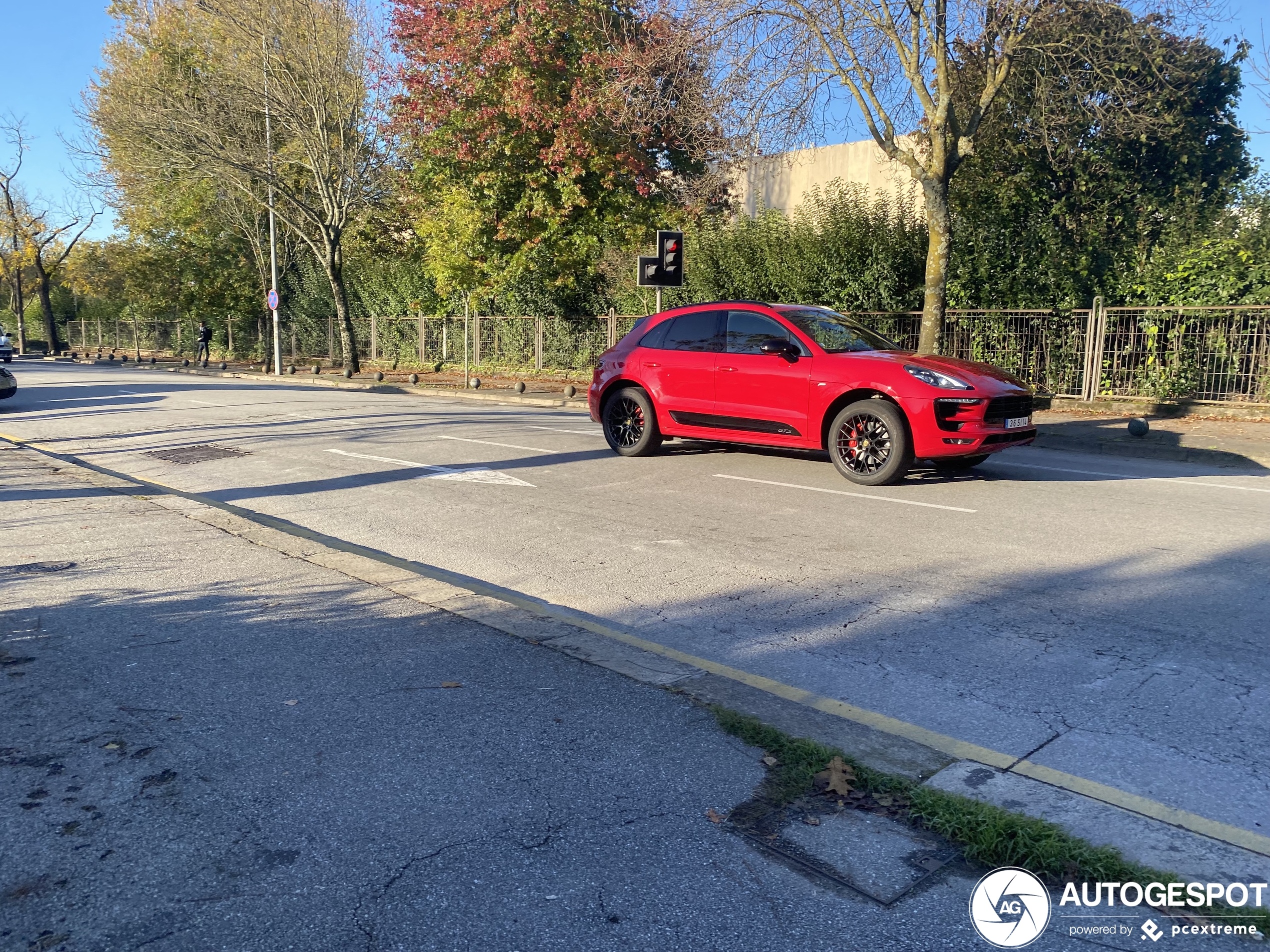 Porsche 95B Macan GTS