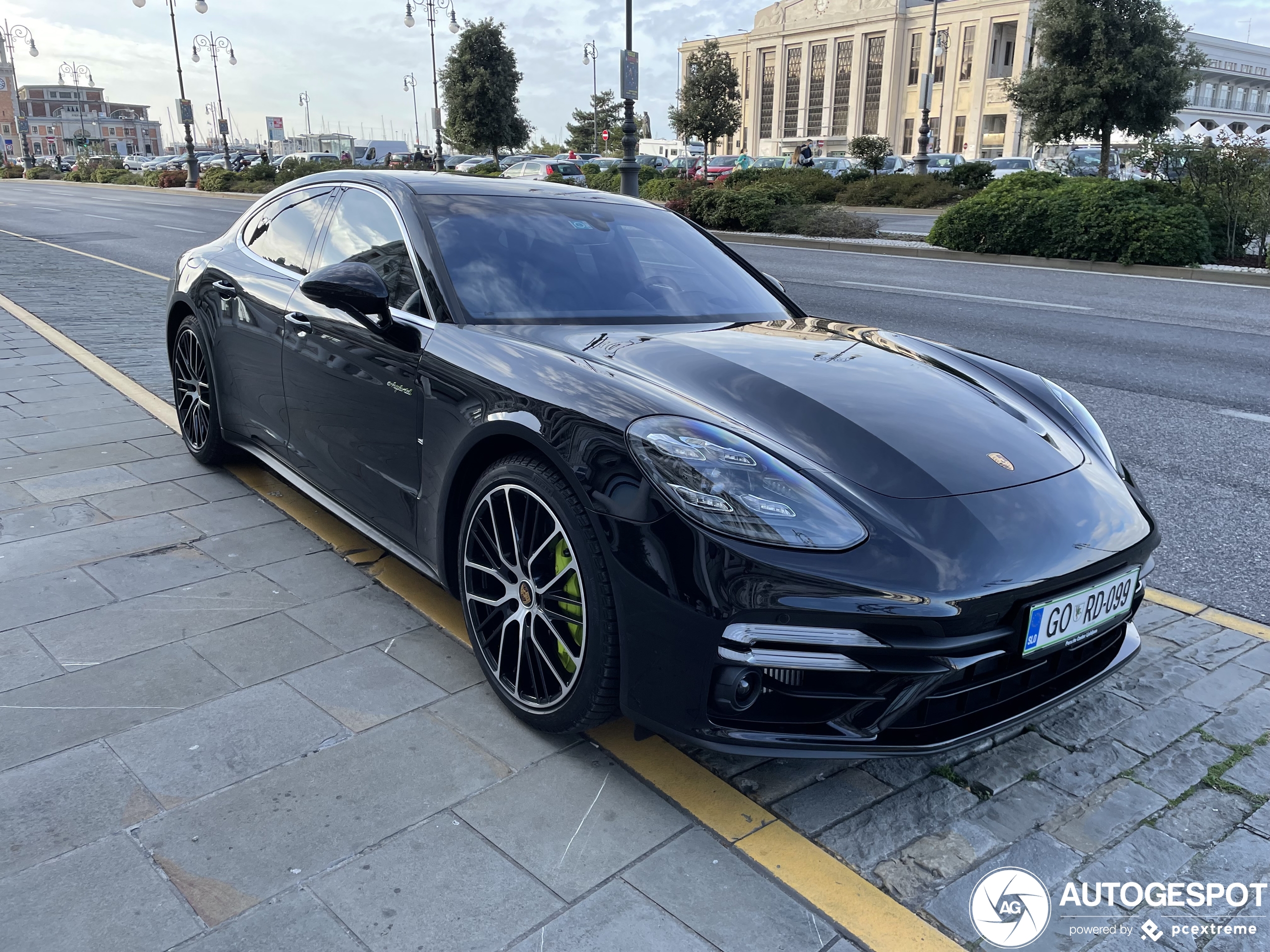 Porsche 971 Panamera Turbo S E-Hybrid MkII