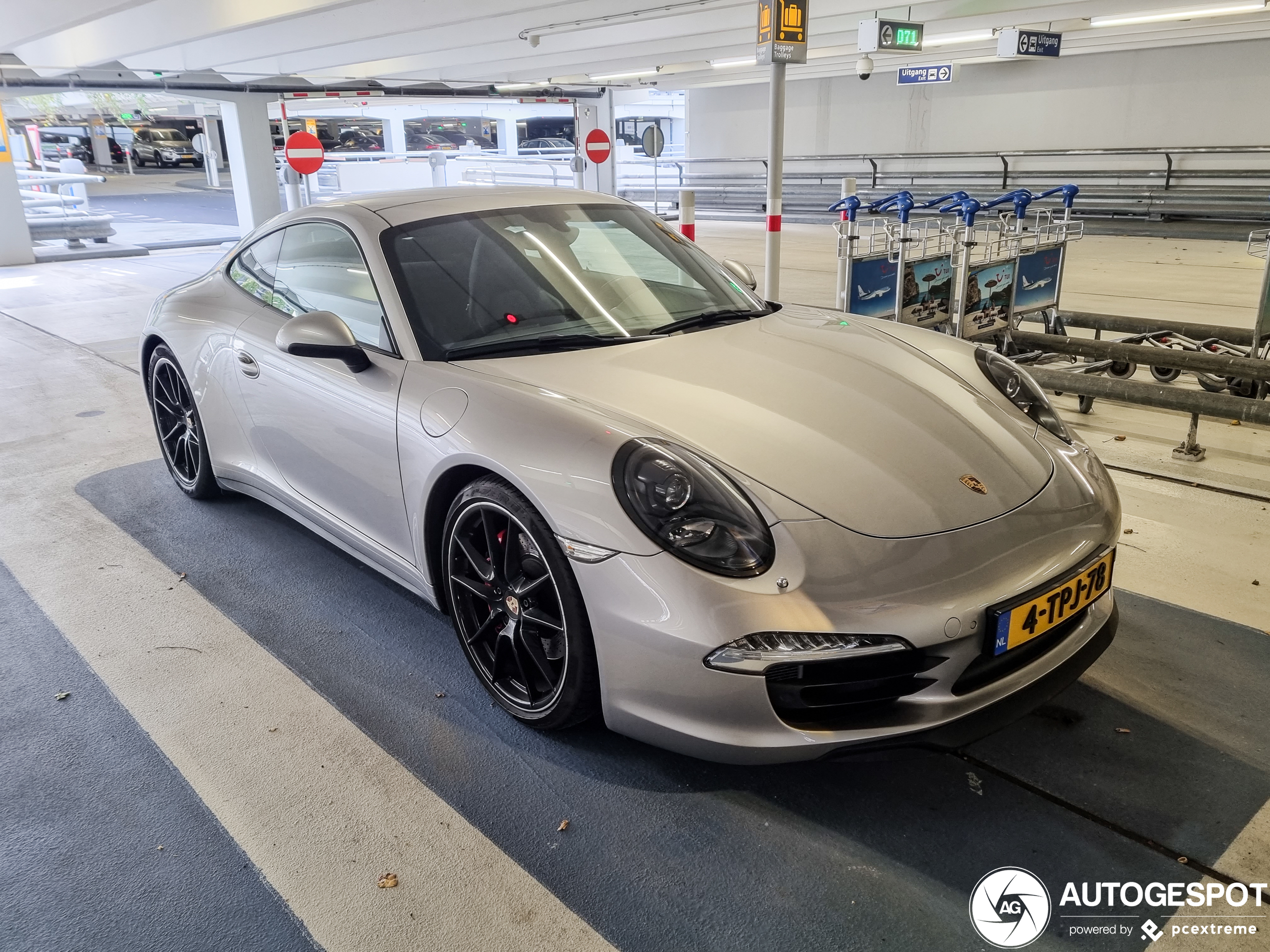 Porsche 991 Carrera 4S MkI