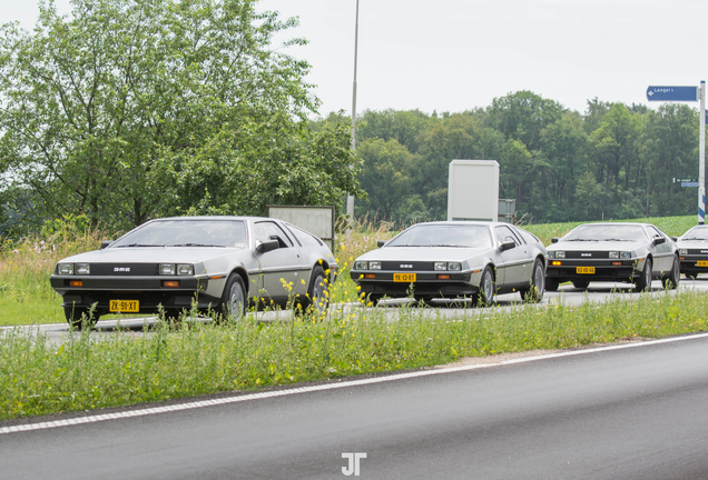 DeLorean DMC-12