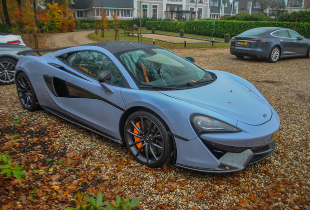 McLaren 570S