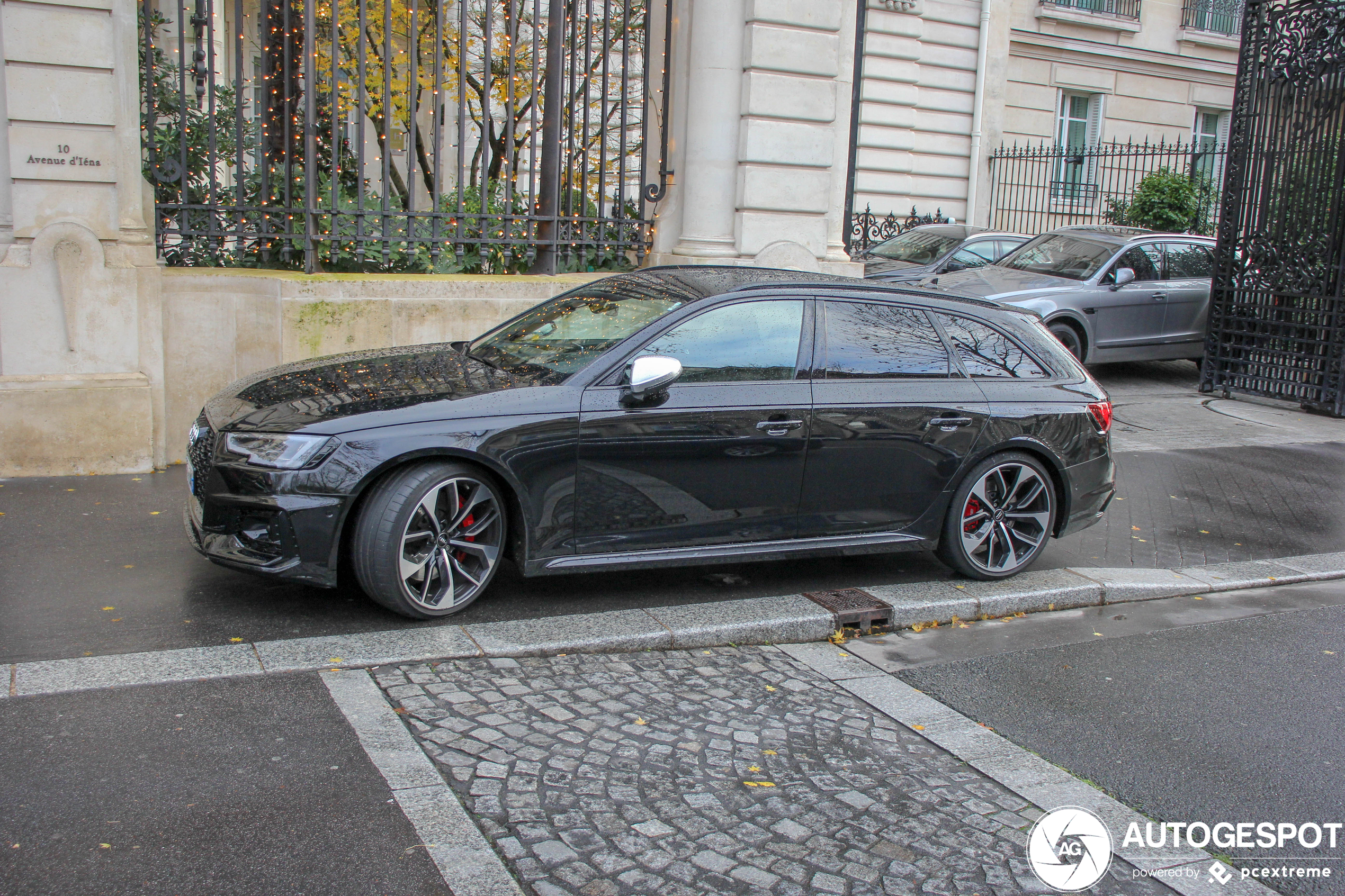 Audi RS4 Avant B9