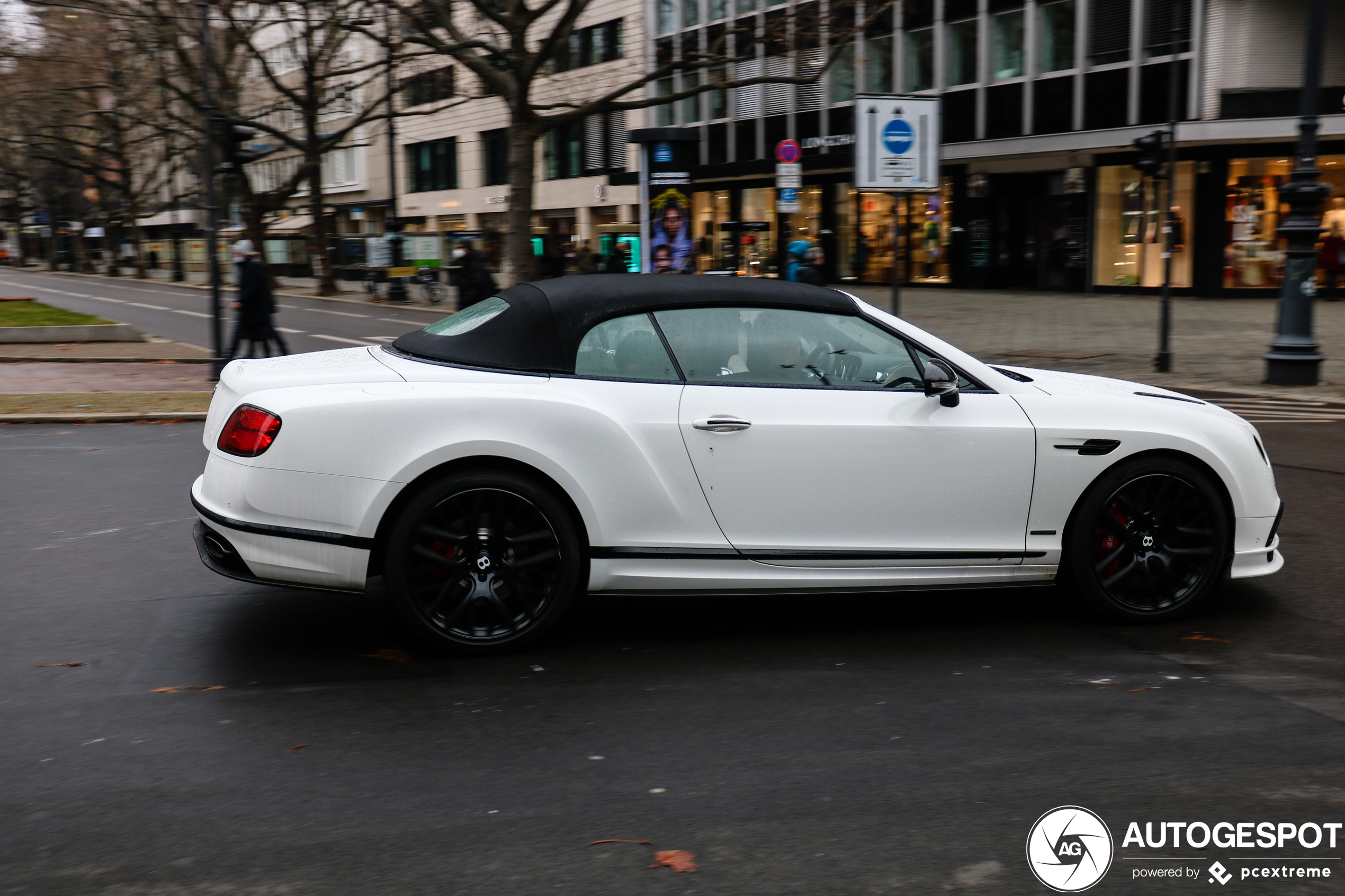 Bentley Continental Supersports Convertible 2018