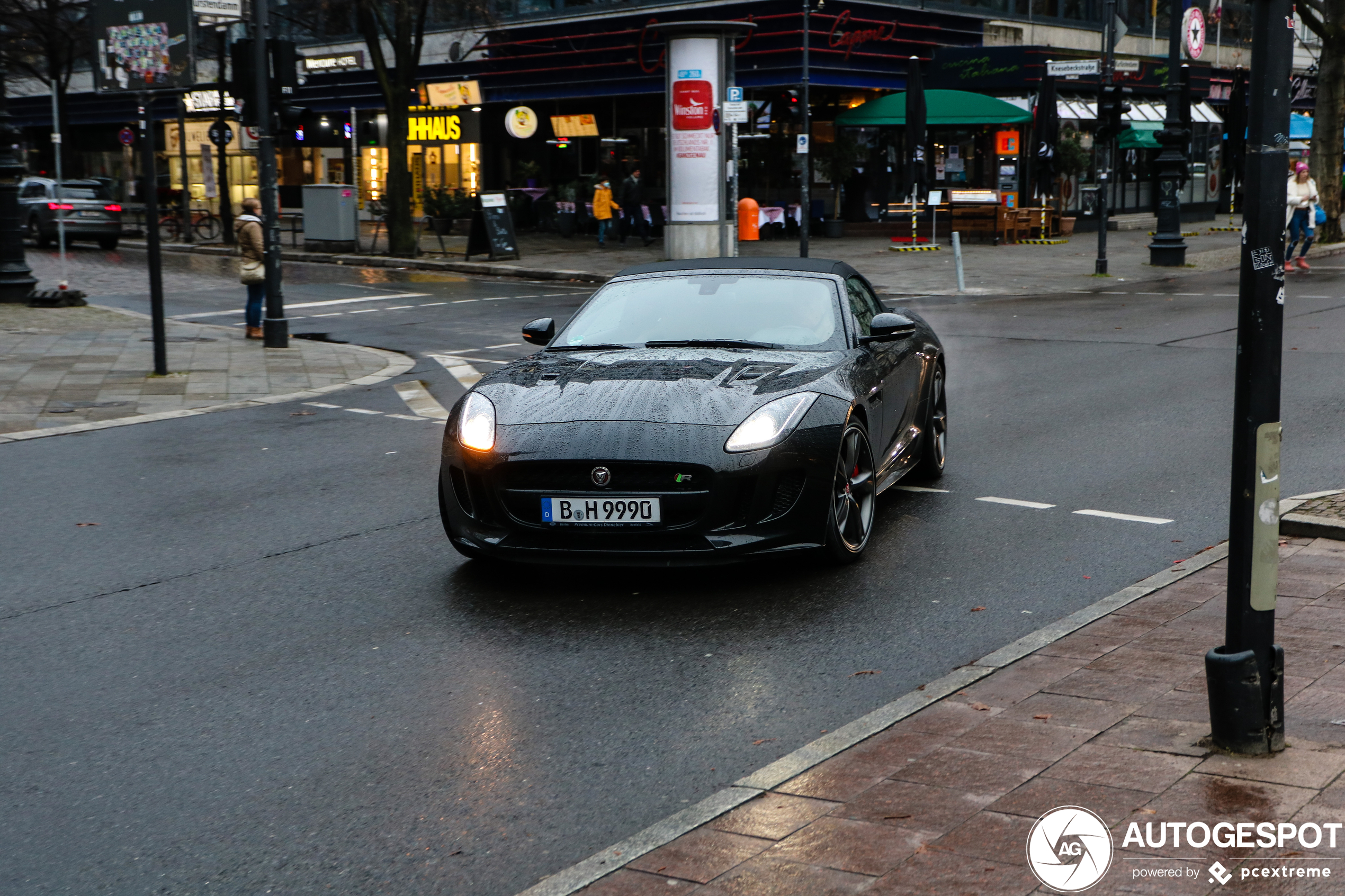 Jaguar F-TYPE R AWD Convertible