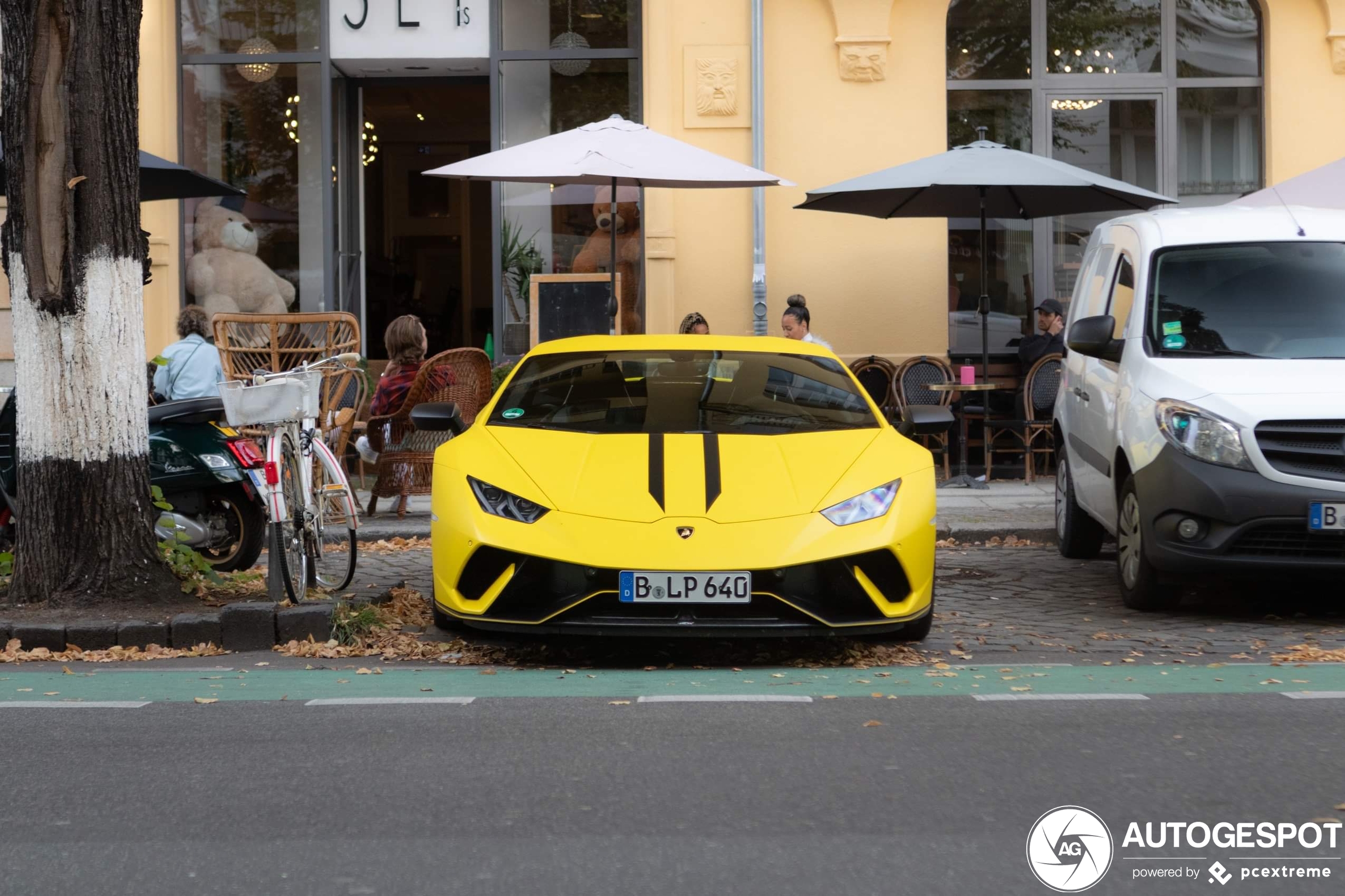 Lamborghini Huracán LP640-4 Performante