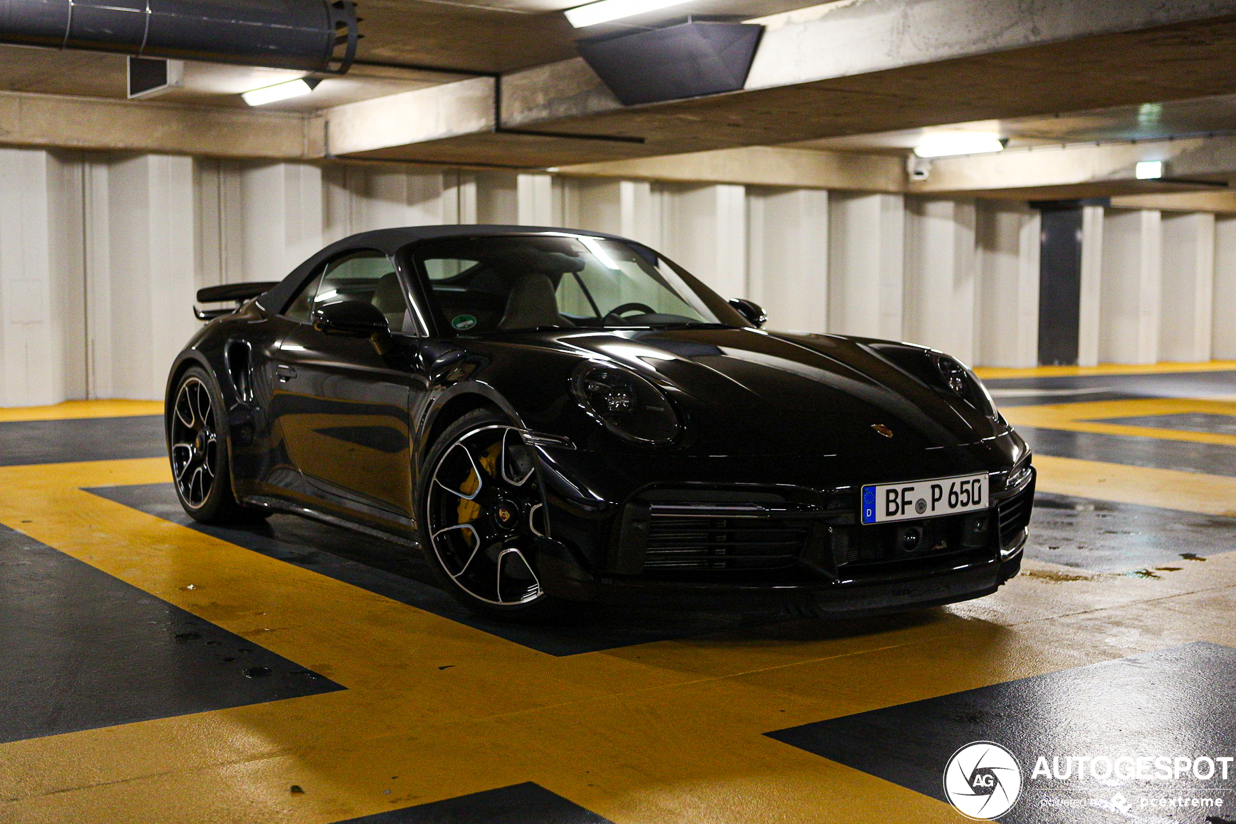 Porsche 992 Turbo S Cabriolet