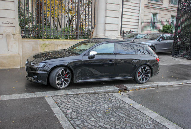 Audi RS4 Avant B9