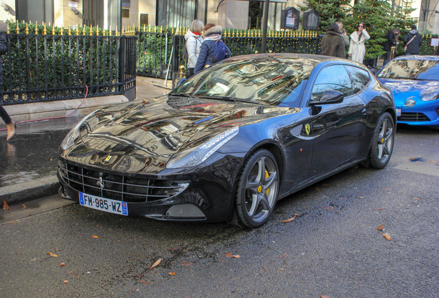 Ferrari FF