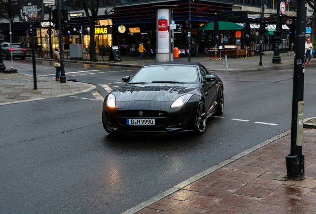 Jaguar F-TYPE R AWD Convertible