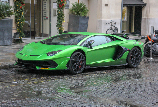 Lamborghini Aventador LP770-4 SVJ