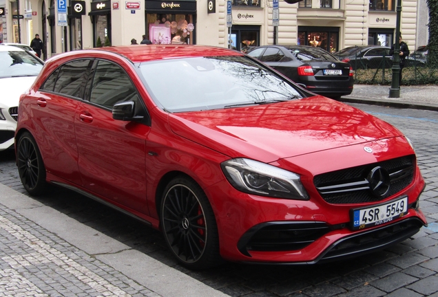 Mercedes-AMG A 45 W176 2015