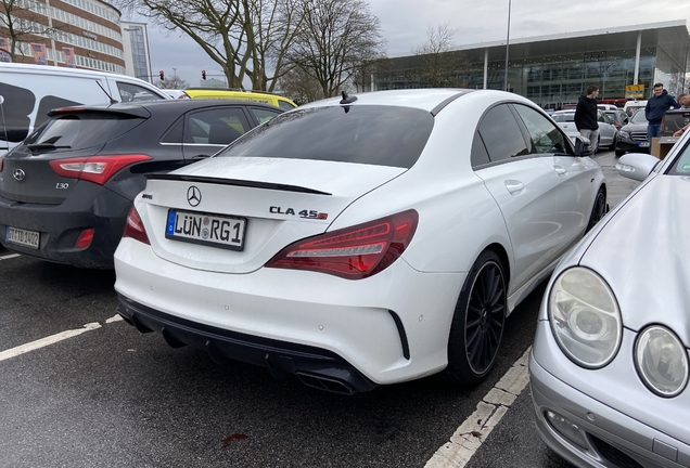 Mercedes-AMG CLA 45 C117 2017