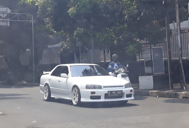 Nissan Skyline R34 Sedan