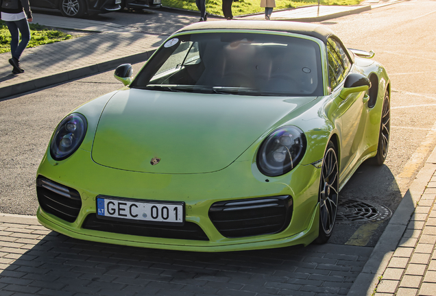 Porsche 991 Turbo S Cabriolet MkII