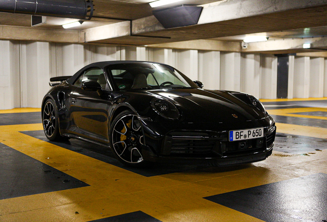 Porsche 992 Turbo S Cabriolet