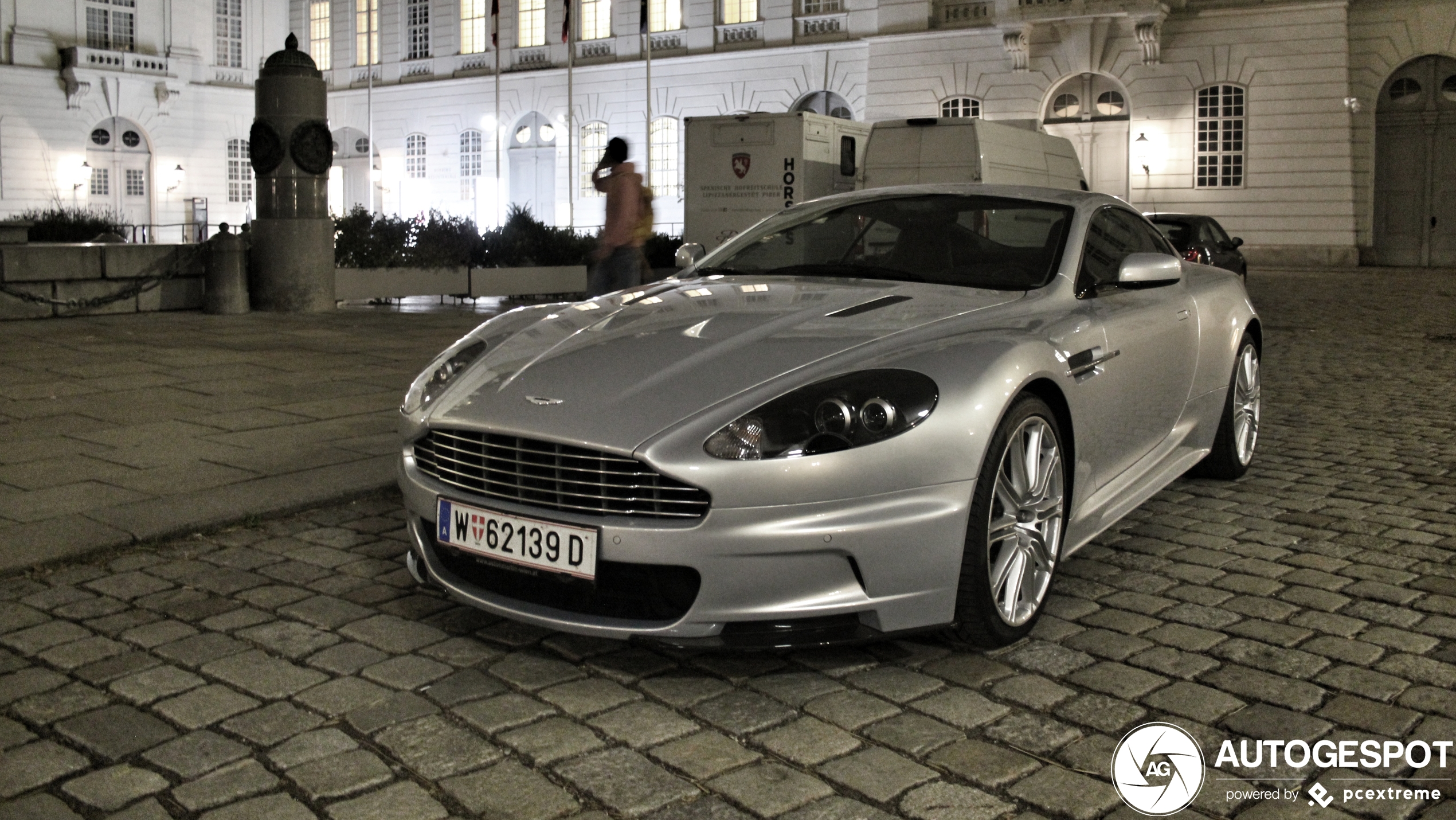 Aston Martin DBS