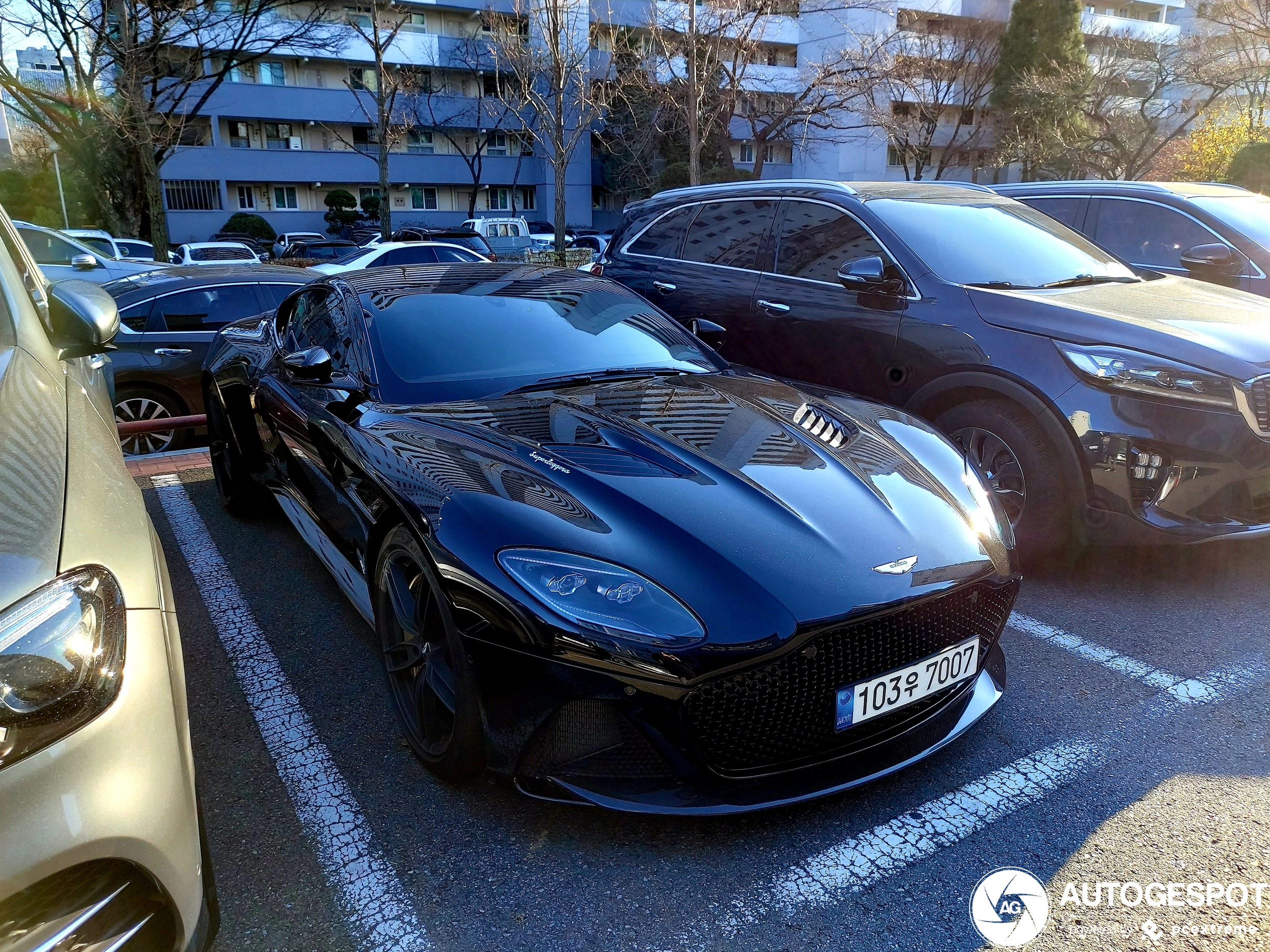 Aston Martin DBS Superleggera