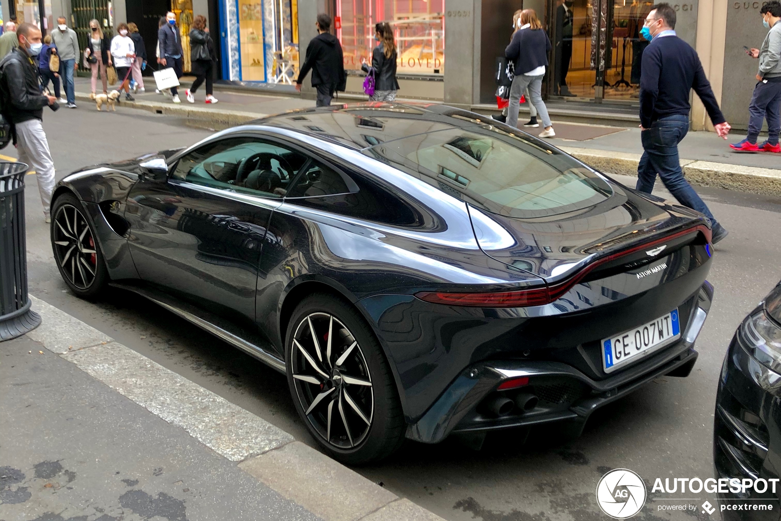 Aston Martin V8 Vantage 2018