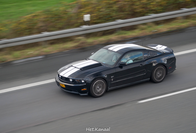 Ford Mustang GT 2010