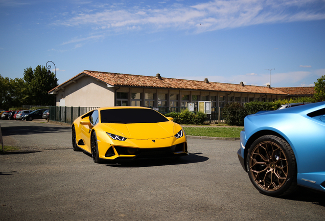 Lamborghini Huracán LP640-4 EVO